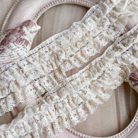 Кружево резинка ажурная 3 яруса ширина 4,5см, 1 метр, цв кремовый